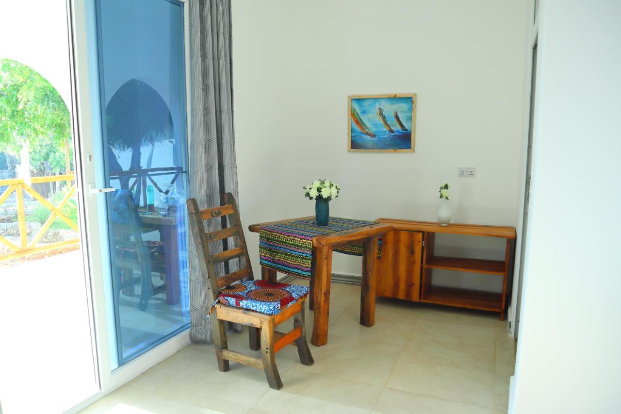 Holiday Time Bungalows Zanzibar Matemwe  Exterior photo